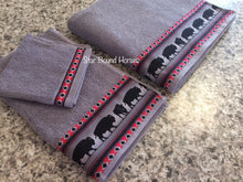 Load image into Gallery viewer, Bathroom Towel Set - Charcoal Grey with Grey Bison
